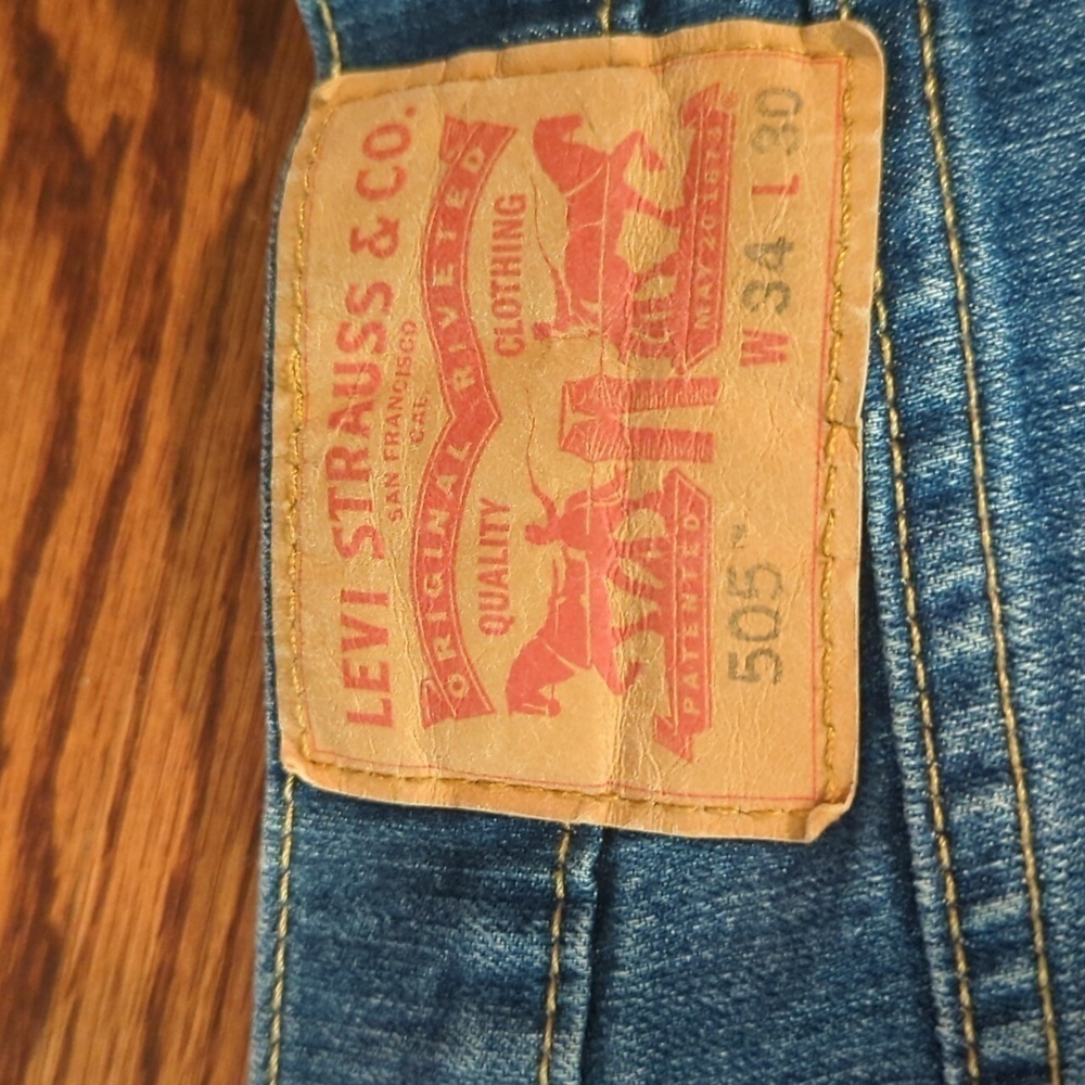 Levi's 505 Blue denim Casual relaxed jeans. W34 L30 - Picture 3 of 8
